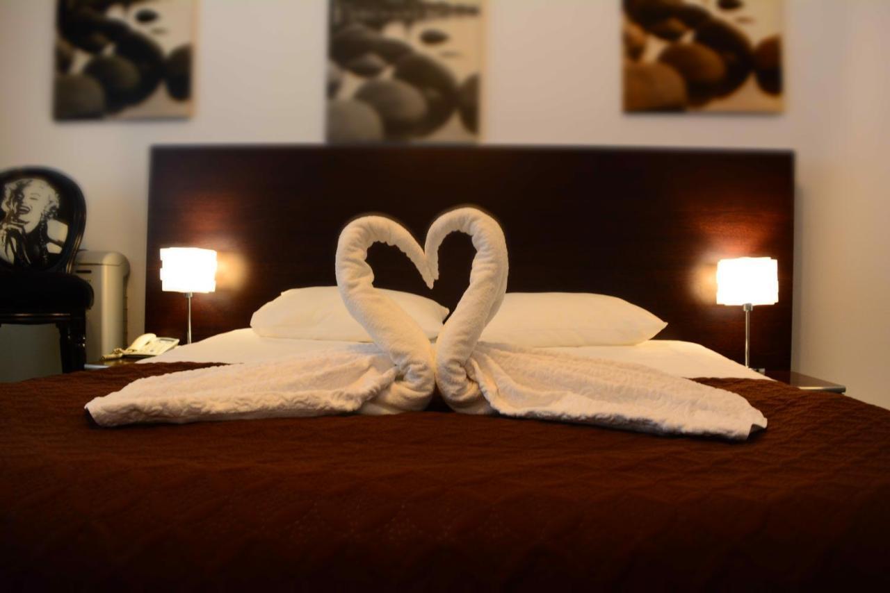 غالات Motel Anghel المظهر الخارجي الصورة